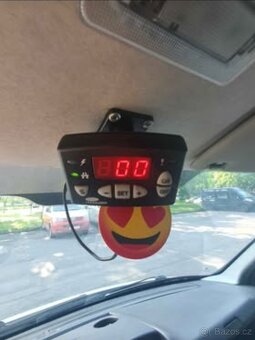 Ford Transit 2,2 CHLAĎÁK nová STK - 4