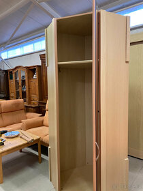 šatní skříň -rohová pro úsporu místa - 4