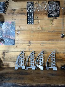 Moto věšák CNC - 4