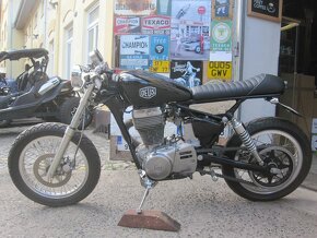 Suzuki LS 650 Savage - 4