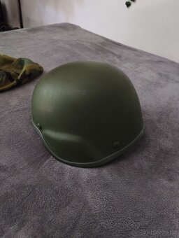 Prodám airsoft helmu typu MICH 2000 + povlak vz.95 - 4