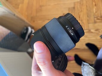 Fujifilm X objektiv Samyang 12/2 AF - 4