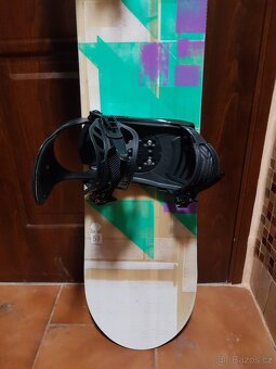 Prodám úplně nový snowboard HEAD 157cm dlouhý. - 4