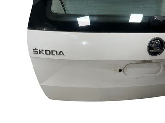Páté dveře bílá LF9E Škoda Octavia 3 kombi 2019 - 4
