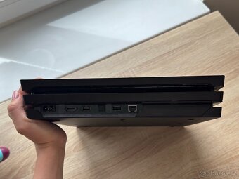 Sony PlayStation 4 Pro 1TB - 4