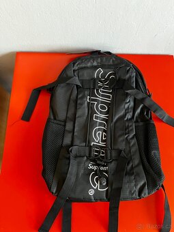Supreme batoh - 4