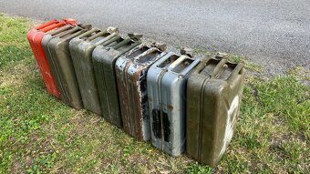 Plechové kanystry 20l - 4