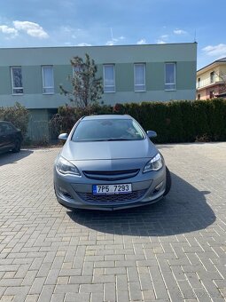 Opel Astra J - 4