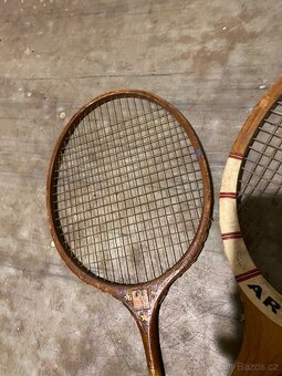 Retro set raket - 2x badmintonová a 1x tenisová - 4