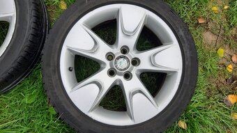 kola originál Skoda nebo taky na VW Seat Audi s pneu R16 - 4