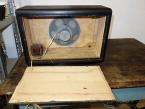 Tesla rozhlas po drátě č.1 - 4