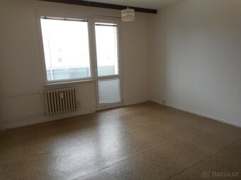 Pronájem  bytu 3+1   82m2 - 4