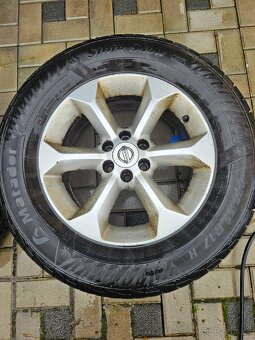 NISSAN NAVARA 2012 - 4