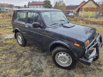 Lada Niva 21214 - 4