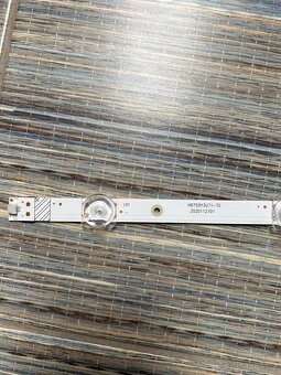 Hisense 75” led pásky 75A7GQ - 4