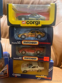 Porsche 944 matchbox, corgi - 4