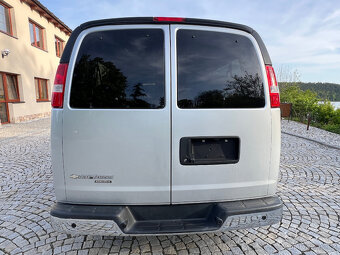Chevrolet Express 2016, 8 míst, maxi verze, 46 000 km - 4