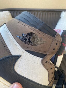 Jordan 1 High Dark Mocha Travis Scott 43 - 4