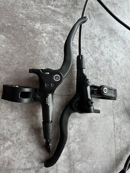 Kompletní 4-pístkové brzdy Shimano MT420 - 4
