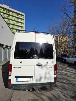 Volkswagen Crafter extralang 6miest 130kw Manuál - 4