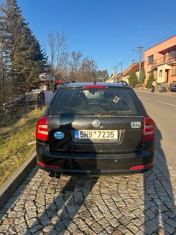 PRODÁM ŠKODA OCTAVIA RS 2.0 TDI - 4