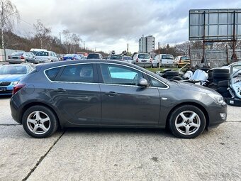 Opel Astra J 1,4 Innovation - 4