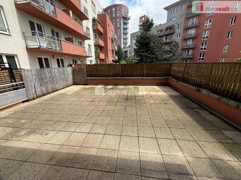 Pronájem 2kk 50m2 + terasa 50m2 P10 Záběhlice Velenovského n - 4