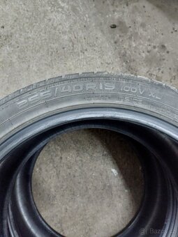 255/40 r19 - 4