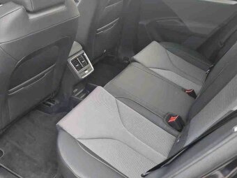 Škoda Enyaq 60 Loft 132kw/kamera/výhřev/20"alu/Keyless/senz - 4