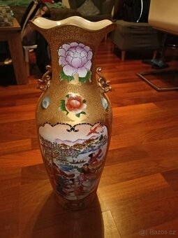 Japonská nebo čínská váza - 4