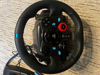 Logitech G29 - 4