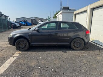 Audi a3 8P 1.6 75kW náhradní díly - 4