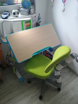 Rostoucí stůl a židle - 4