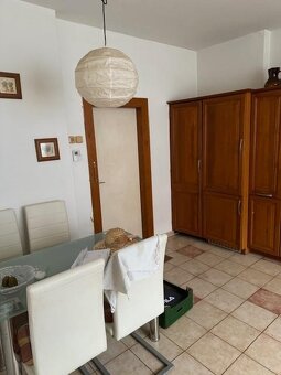 Prodej domu 250 m² s pozemkem 1 452 m² - 4