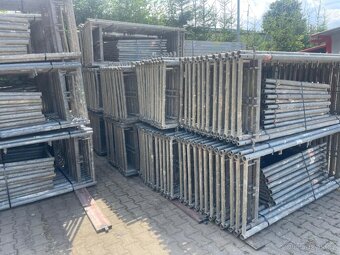 Použité Lešení Plettac 100m2 - 4