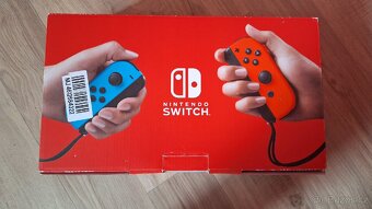 Nintendo Switch V2 - 4