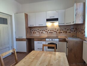 Vzorková levná  KUCHYNEPROTEBE VIGO 450 cm za super cenu - 4