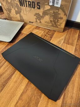 Herní notebook Acer Nitro 5 AN515-45, perfektní stav - 4