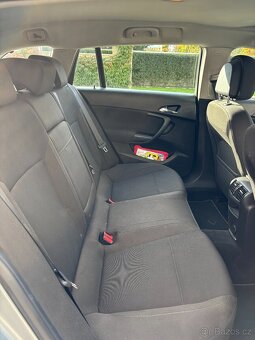 Opel Insignia 2.0 D kombi 118 kW 2010 - 4