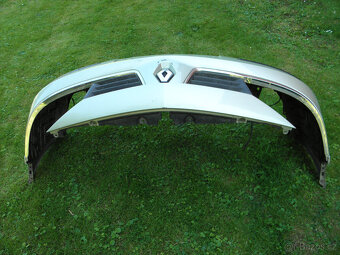 Renault Laguna II - přední nárazník - 4
