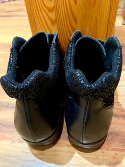Dámské kožené boty - vel.38 - 4