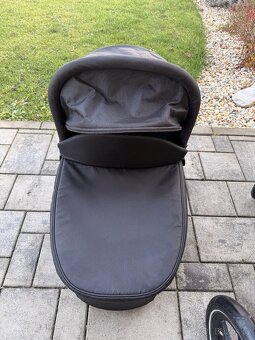 Thule Urban Glide 2 + korba - 4