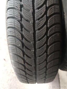 Zimní pneu 15'"' - 4