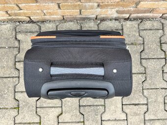 Cestovní příruční kufr - 4