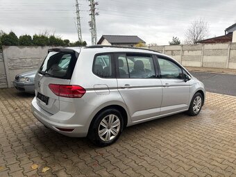 VW TOURAN 2.0TDI R.2023 128000km 2x kola TOP STAV - 4