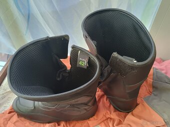 Motoboty, velikost 42 - 4