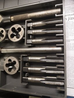 P:sada závitníků narex M2 - 4