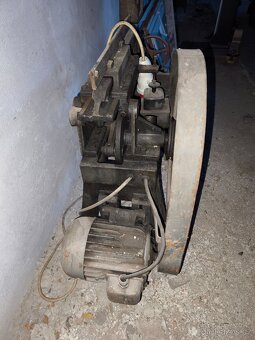 Prodám strojní pilu - 4
