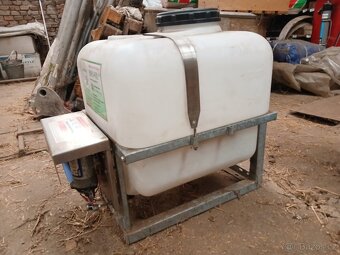 Aplikátor konzervantů - 4