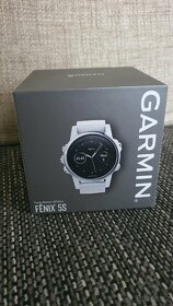 Garmin Fénix 5S - 4